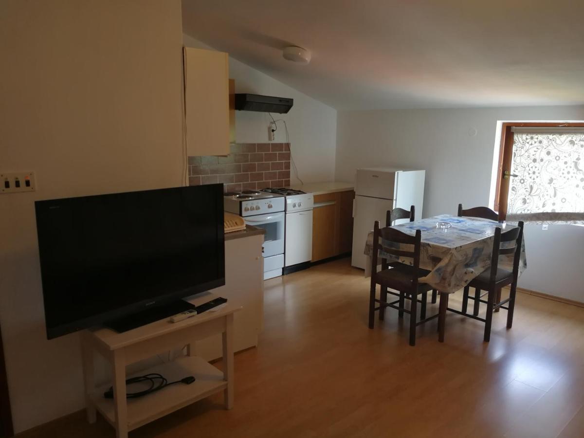 Apartmani Nea Biograd Na Moru Exterior foto